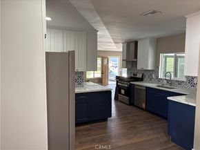 2715 Petaluma, Long Beach CA 90815