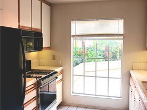 3605 E Anaheim 225, Long Beach CA 90804