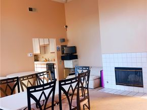 3605 E Anaheim 225, Long Beach CA 90804