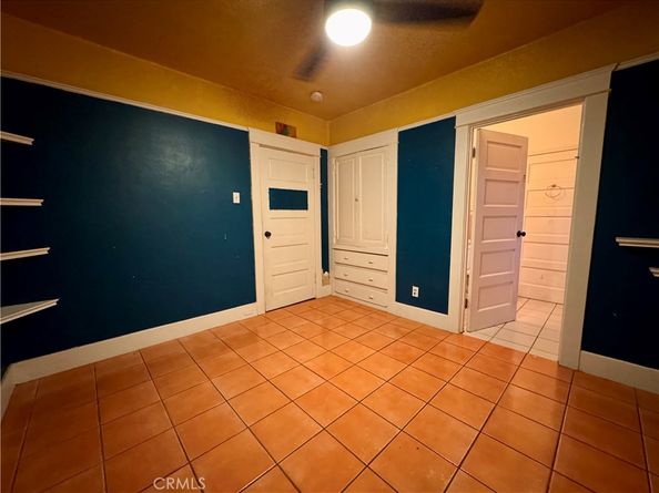 214 E 56th Street, Los Angeles CA 90011