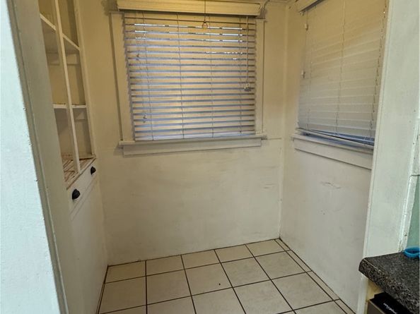 214 E 56th Street, Los Angeles CA 90011