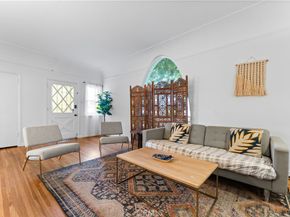 1031 Termino Avenue, Long Beach CA 90804