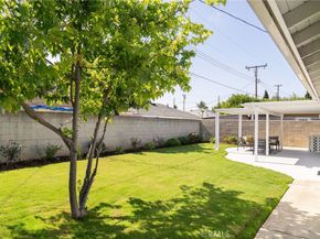 2406 S Pacific Avenue, Santa Ana CA 92704
