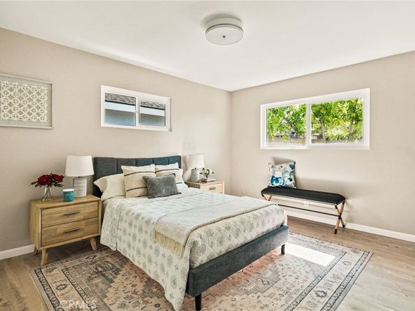 2406 S Pacific Avenue, Santa Ana CA 92704