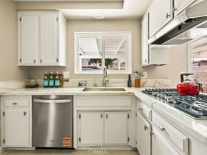 2406 S Pacific Avenue, Santa Ana CA 92704