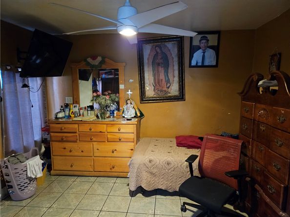 953 E 22nd Street, Los Angeles CA 90011