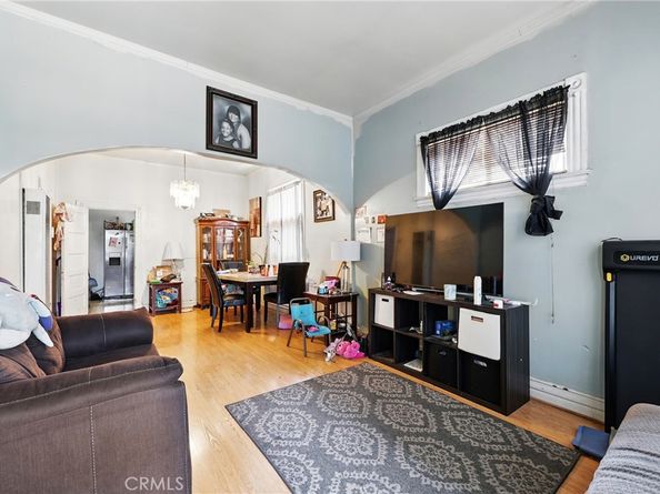 1600 E. 33rd St, Los Angeles CA 90011