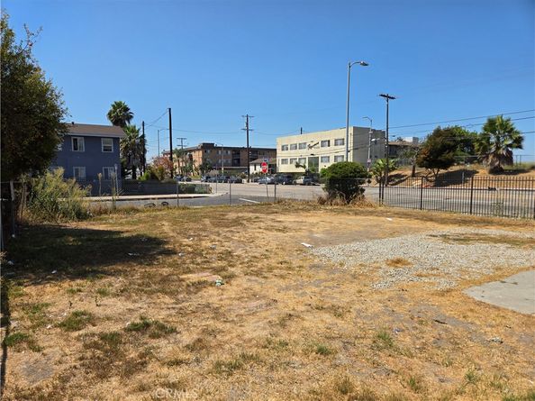 452 Laconia Boulevard, Los Angeles CA 90061