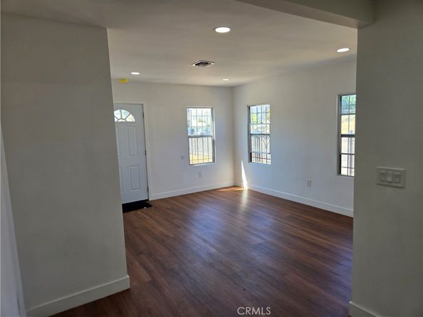 452 Laconia Boulevard, Los Angeles CA 90061