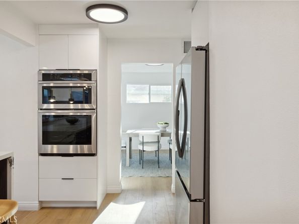 1290 E Woodbury Road, Pasadena CA 91104