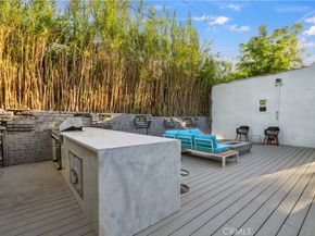 1290 E Woodbury Road, Pasadena CA 91104