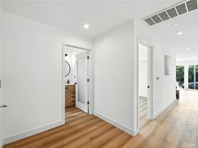 3031 3033 Vineyard Avenue, Los Angeles CA 90016