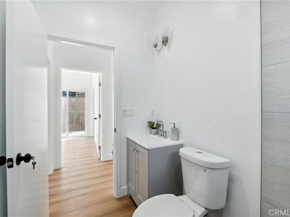 3031 3033 Vineyard Avenue, Los Angeles CA 90016