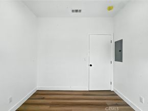 3031 3033 Vineyard Avenue, Los Angeles CA 90016