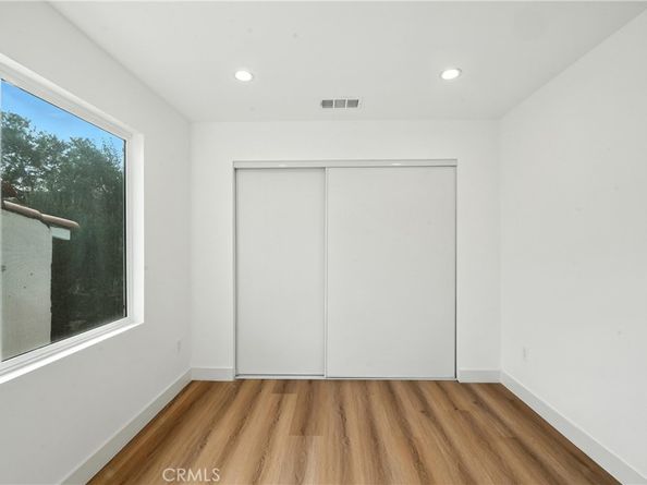 3031 3033 Vineyard Avenue, Los Angeles CA 90016