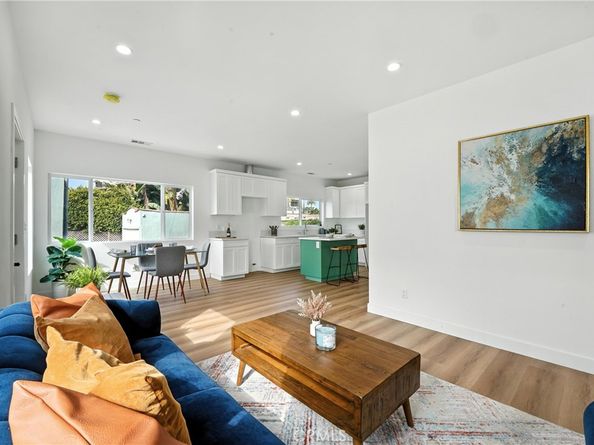 3031 3033 Vineyard Avenue, Los Angeles CA 90016