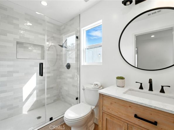 3031 3033 Vineyard Avenue, Los Angeles CA 90016