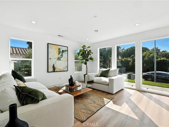 3031 3033 Vineyard Avenue, Los Angeles CA 90016
