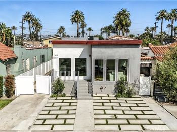 3031 3033 Vineyard Avenue