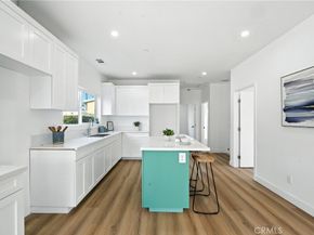 3031 3033 Vineyard Avenue, Los Angeles CA 90016