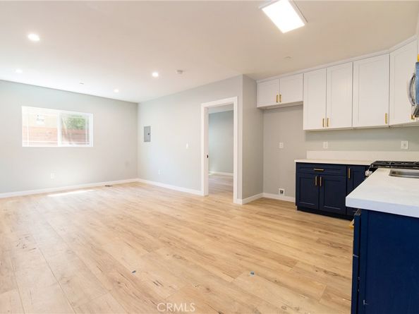 3468 W 71st, Los Angeles CA 90043