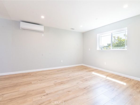 3468 W 71st, Los Angeles CA 90043