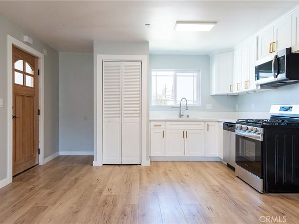 3468 W 71st, Los Angeles CA 90043