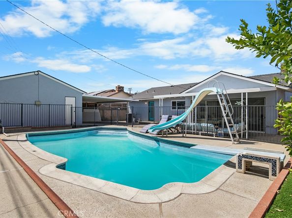 1158 N Ivescrest Avenue, Covina CA 91724