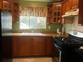 1441 e eleonor, Long Beach CA 90805