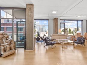 1111 S Grand 609, Los Angeles CA 90015