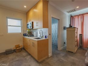 6641 Gerald Avenue, Van Nuys CA 91406