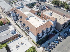 327 Chestnut Avenue 102, Long Beach CA 90802