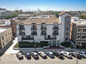 327 Chestnut Avenue 102, Long Beach CA 90802