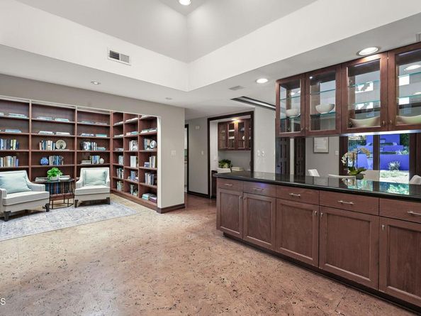 1897 Braemar Road, Pasadena CA 91103