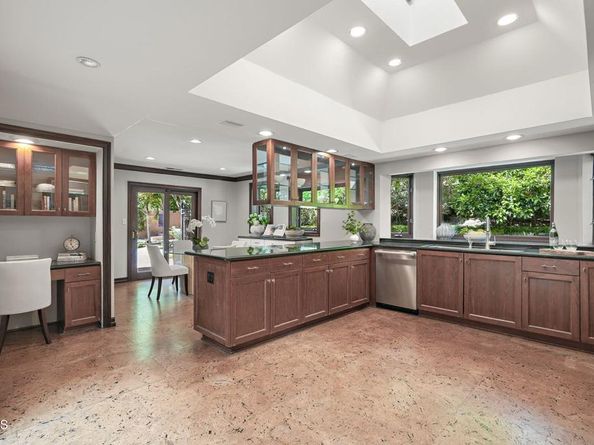 1897 Braemar Road, Pasadena CA 91103