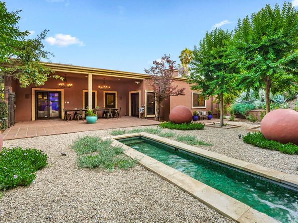 1897 Braemar Road, Pasadena CA 91103