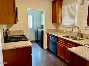 1023 E Elmwood Avenue, Burbank CA 91501