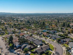 376 Hill Street, Monrovia CA 91016