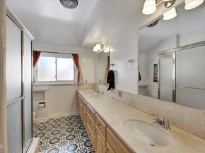 200 Sleepy Hollow Terrace, Glendale CA 91206