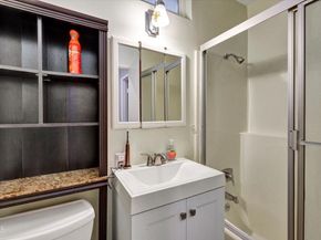 200 Sleepy Hollow Terrace, Glendale CA 91206