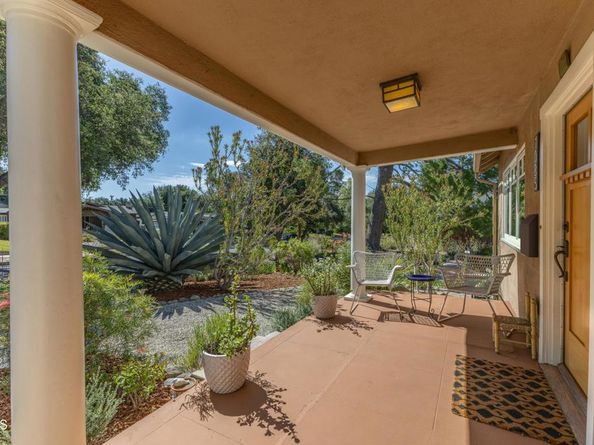 1085 N Mar Vista Avenue, Pasadena CA 91104