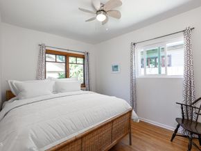 1085 N Mar Vista Avenue, Pasadena CA 91104