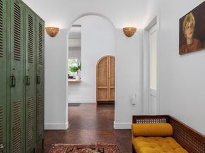 2537 Crestmoore Place, Los Angeles CA 90065