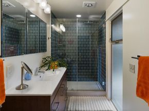 2065 Canyon Close Road, Pasadena CA 91107