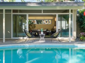 2065 Canyon Close Road, Pasadena CA 91107