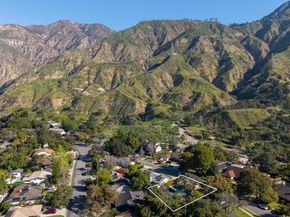 2065 Canyon Close Road, Pasadena CA 91107