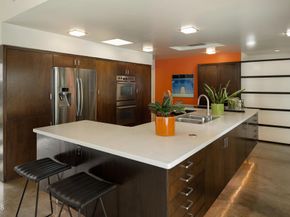 2065 Canyon Close Road, Pasadena CA 91107