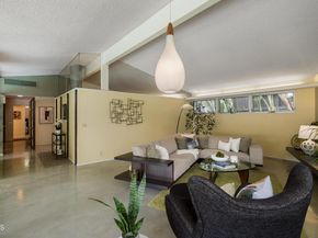 2065 Canyon Close Road, Pasadena CA 91107