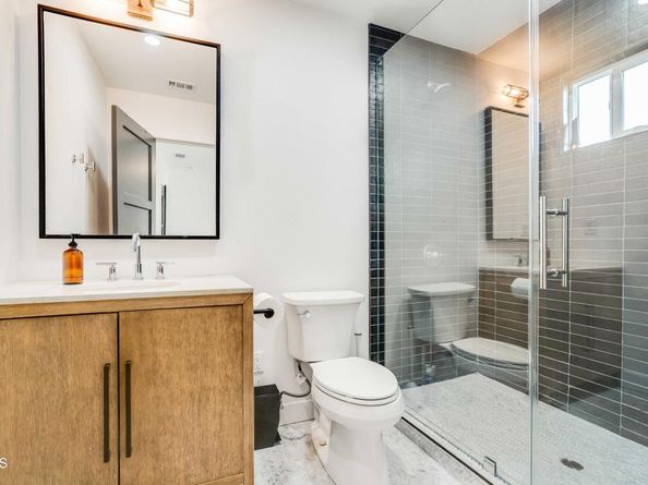 4360 Country Club Drive, Los Angeles CA 90019