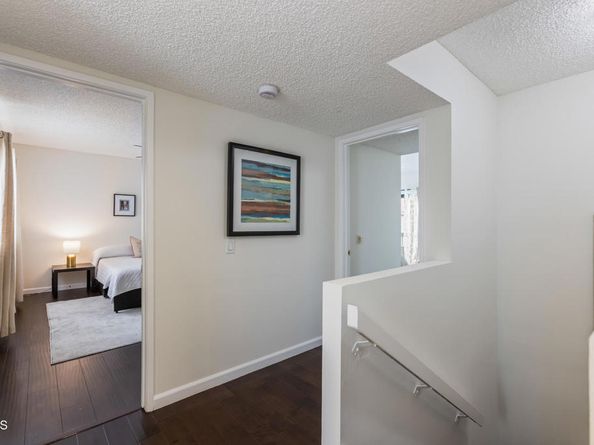 5230 Bellingham Avenue 6, Valley Village CA 91607